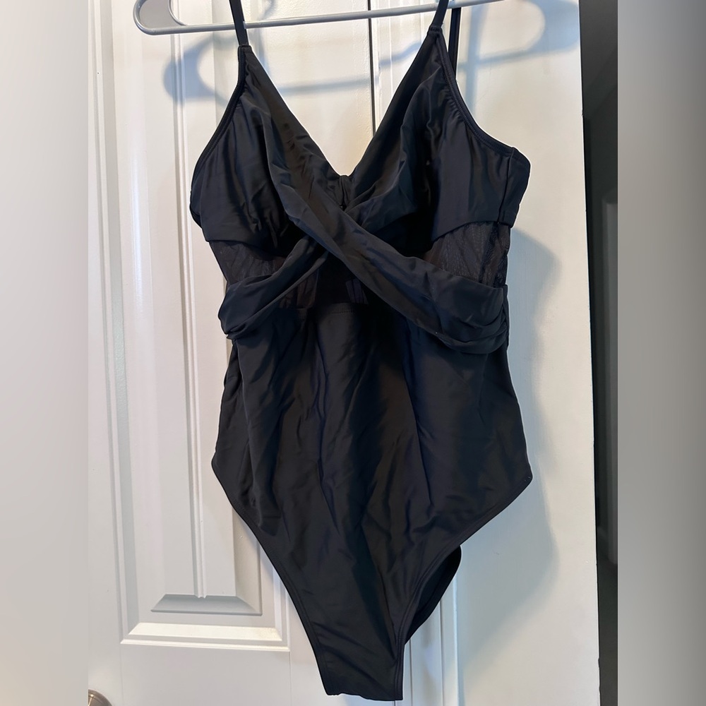 Cupshe Elegant Black One Piece Swimsuit